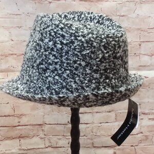 NWT Madd Hatter Women's Tweed Winter Hat